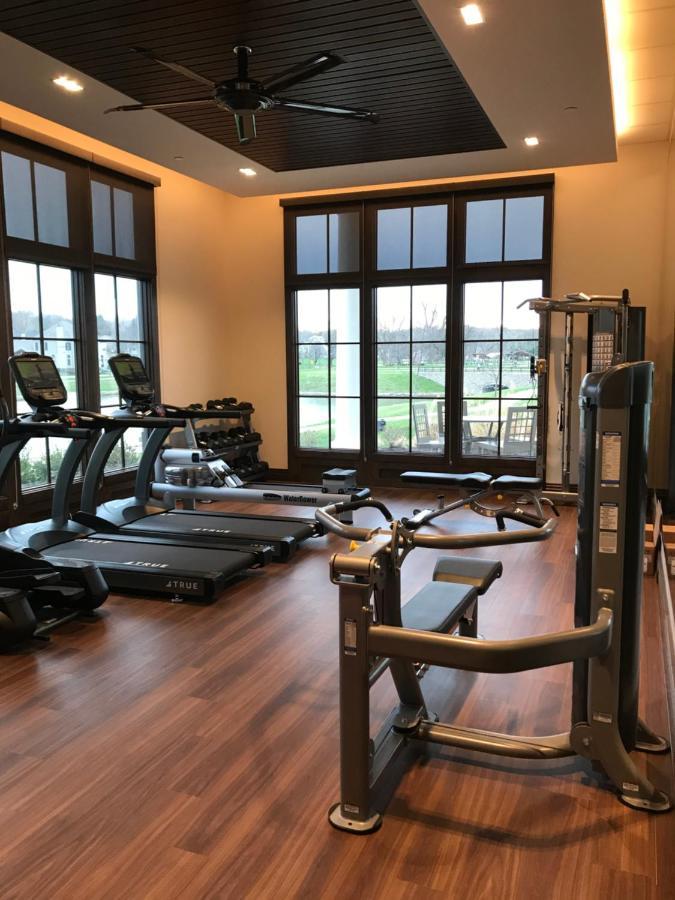 The Inn At Meadowbrook Overland Park Extérieur photo