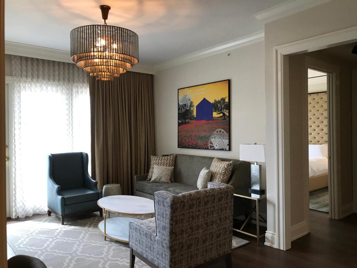 The Inn At Meadowbrook Overland Park Extérieur photo