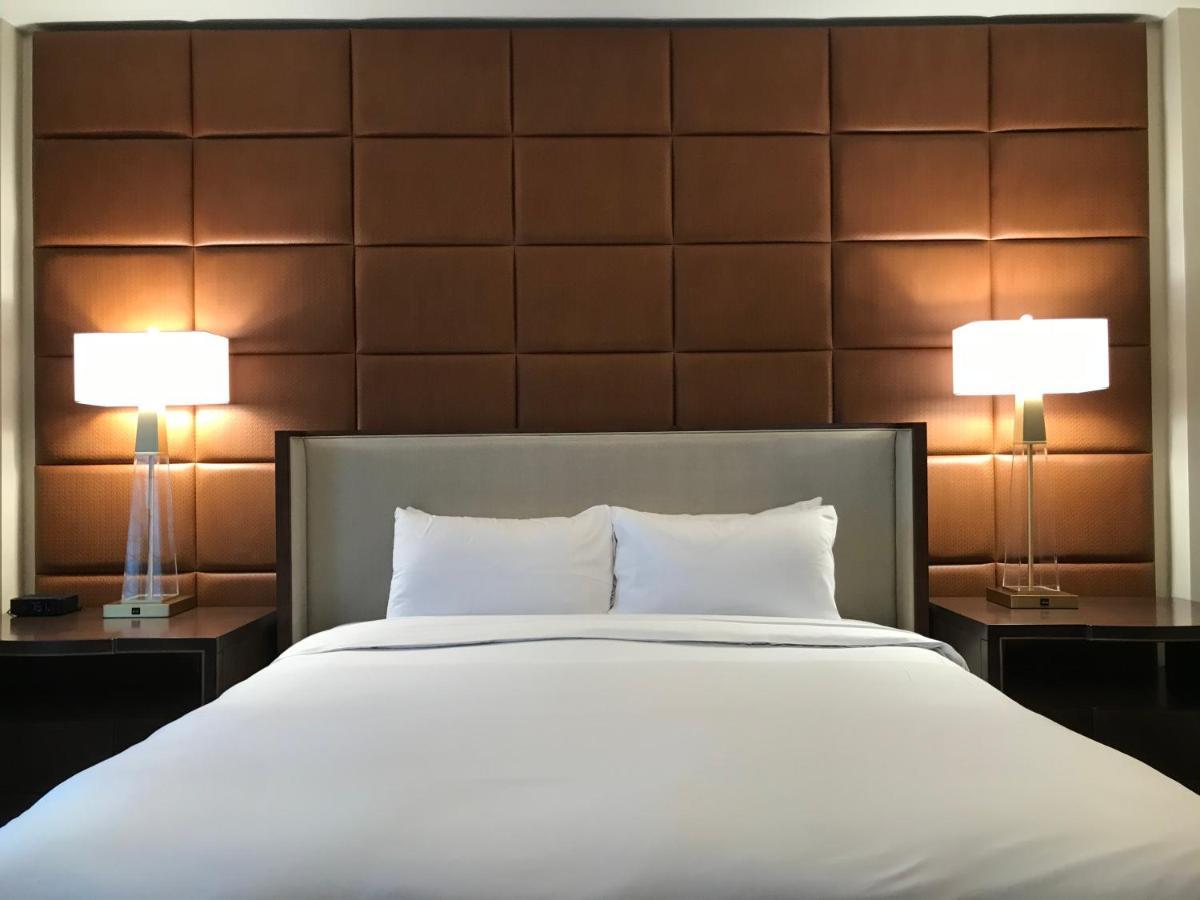 The Inn At Meadowbrook Overland Park Extérieur photo