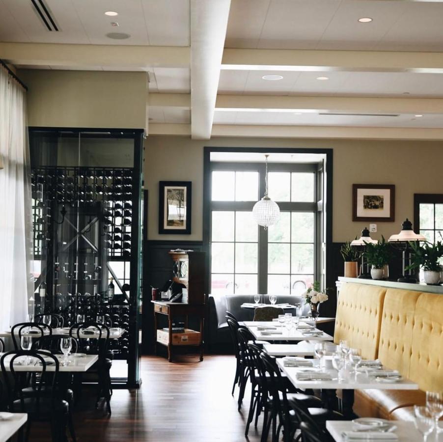 The Inn At Meadowbrook Overland Park Extérieur photo